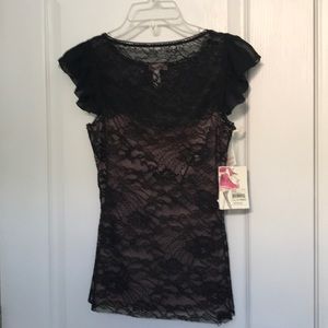 Sleeve or sleeve less lace Camisole black